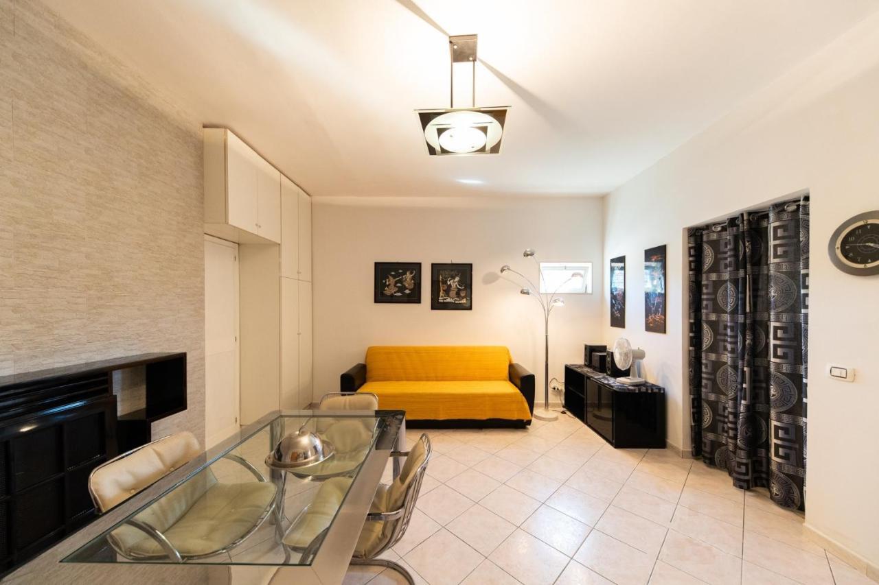 Apartamento La Dimora Di Carmela By Wonderful Italy Bari Exterior foto